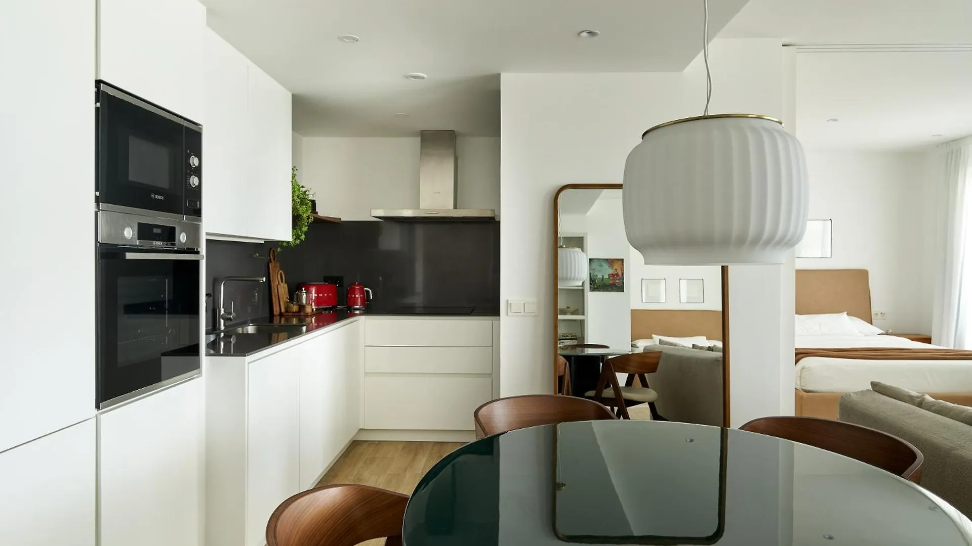 Stylish 2 Bedroom Apartment In Alcazaba Lagoon Εστεπόνα 0*,  Ισπανία